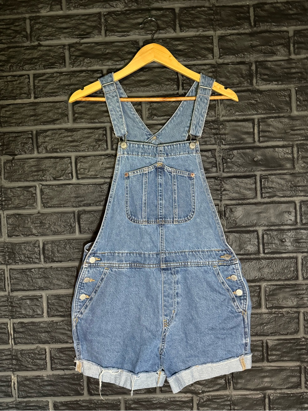 Old Navy Women’s Blue Denim Short Overalls